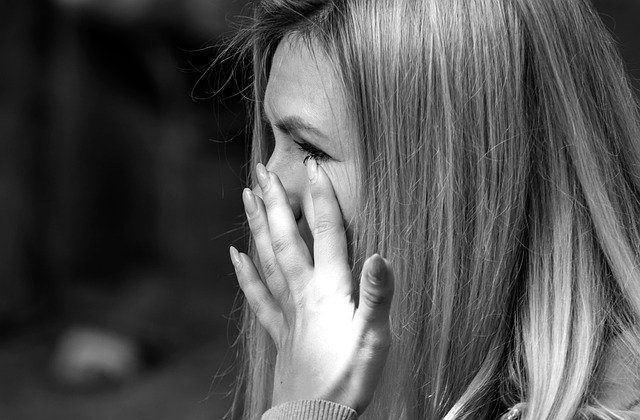 Accusée de vol par sa mère 
